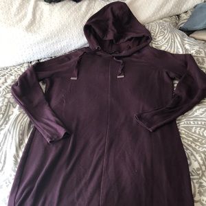 Athleta small maroon fuzzy dress hoodie